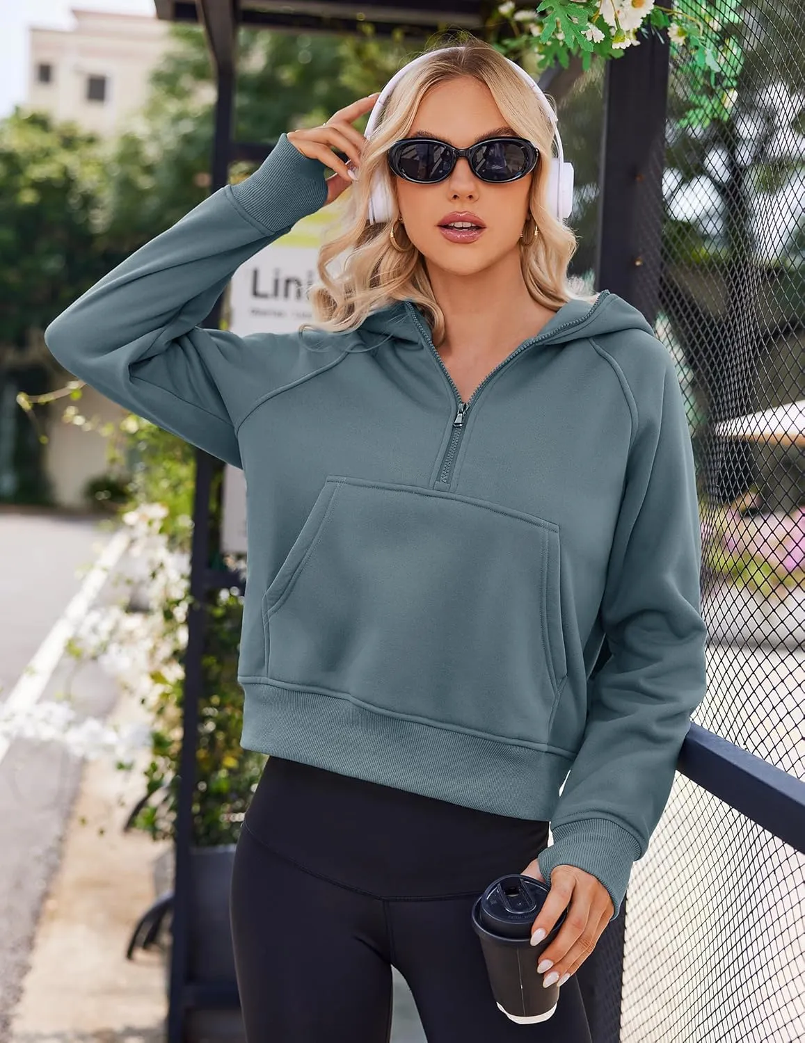 Womens Sweatshirts Half Zip Cropped Hoodies Fleece Pullover Quarter Zip Up Fall Outfits Clothes Spring